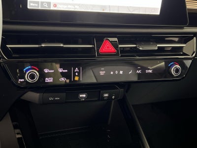 2023 Kia Niro Plug-In Hybrid SX