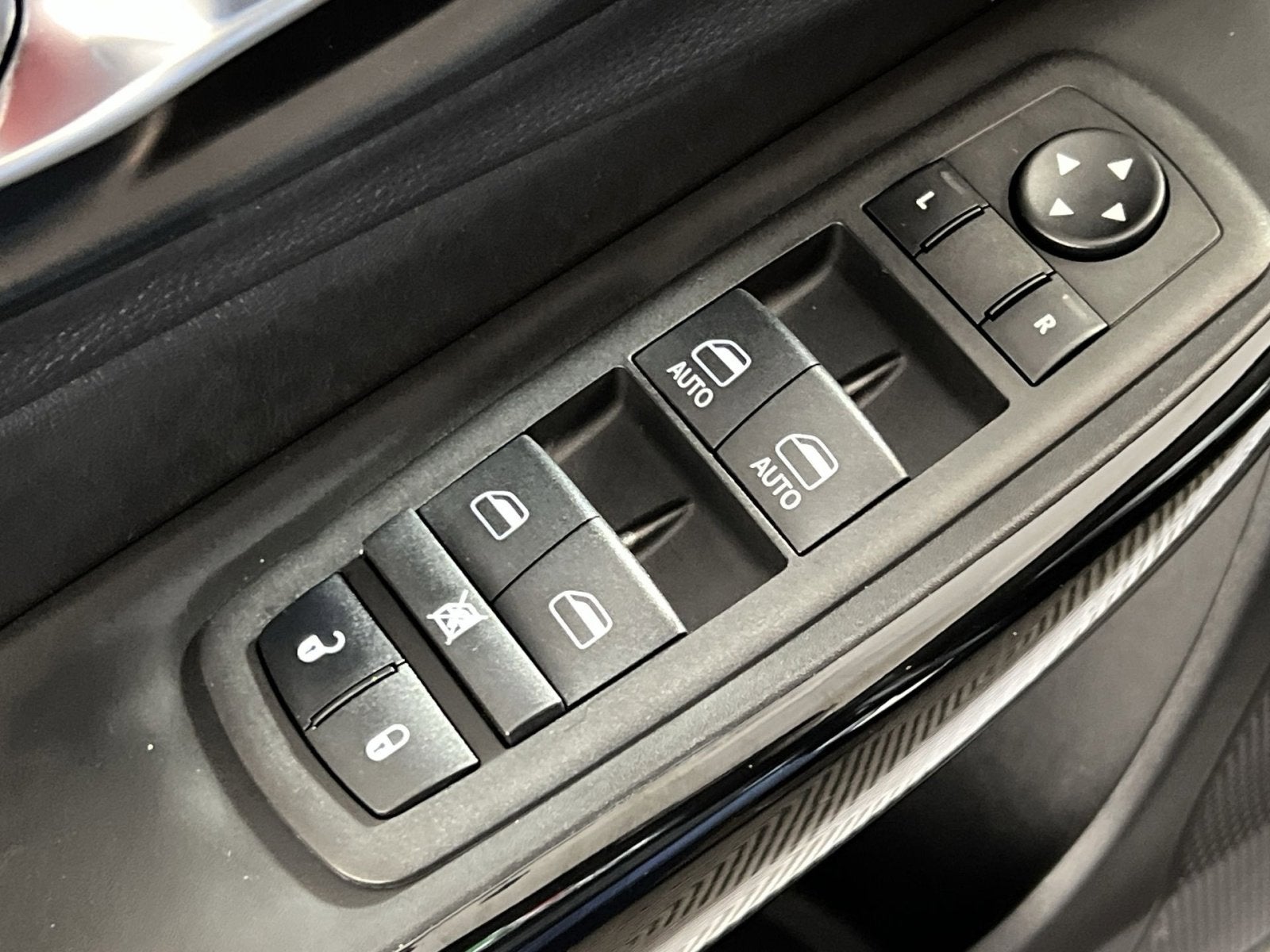 2023 Jeep Cherokee Altitude