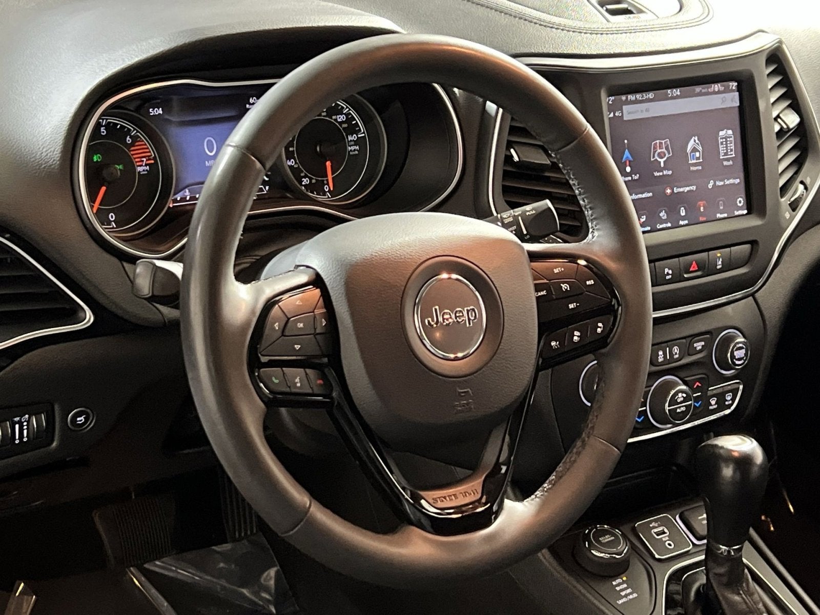 2023 Jeep Cherokee Altitude