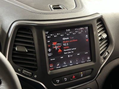 2023 Jeep Cherokee Altitude