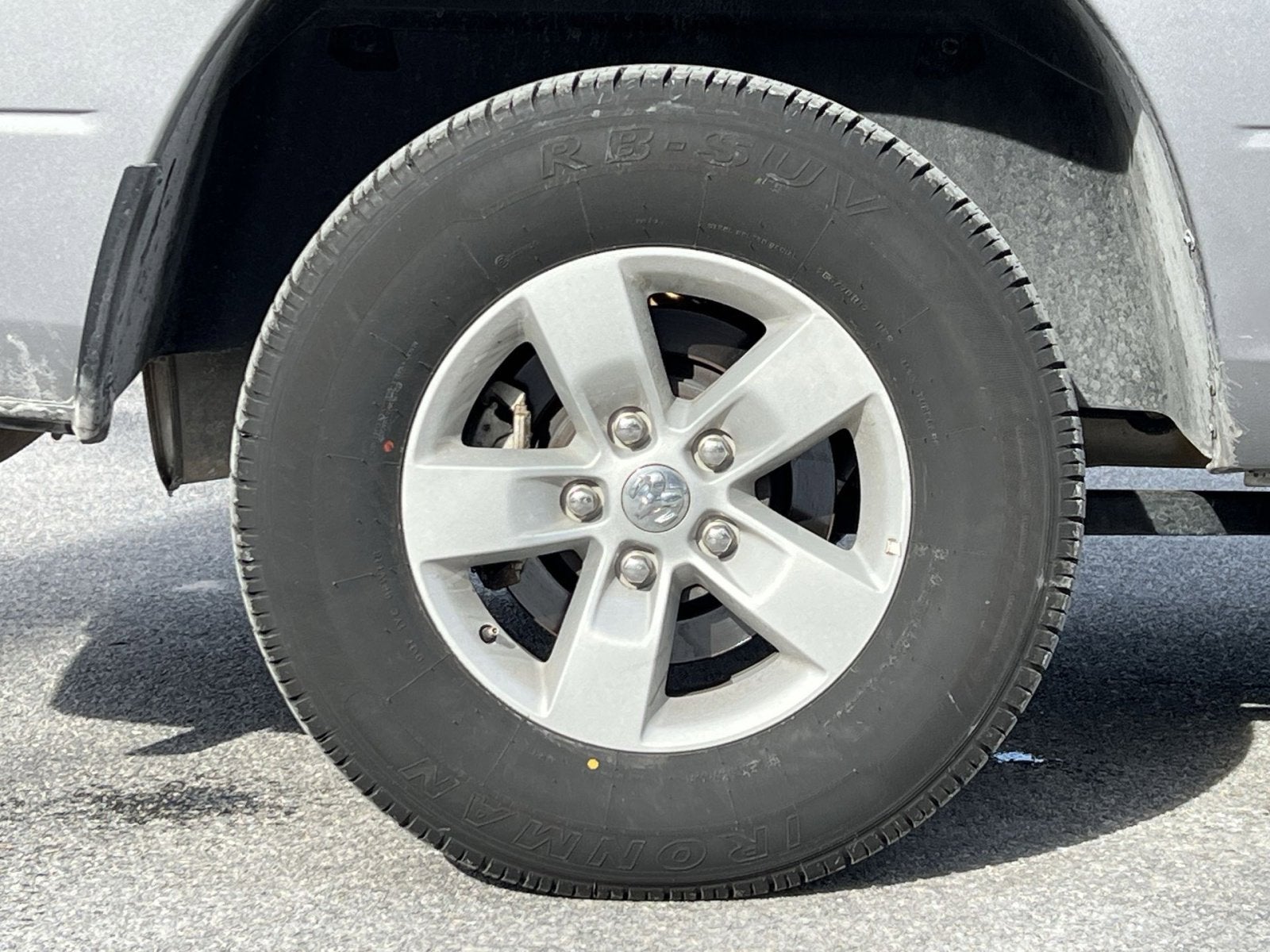 2024 RAM 1500 Classic SLT