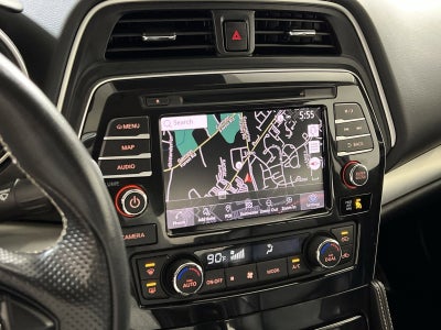 2023 Nissan Maxima SV