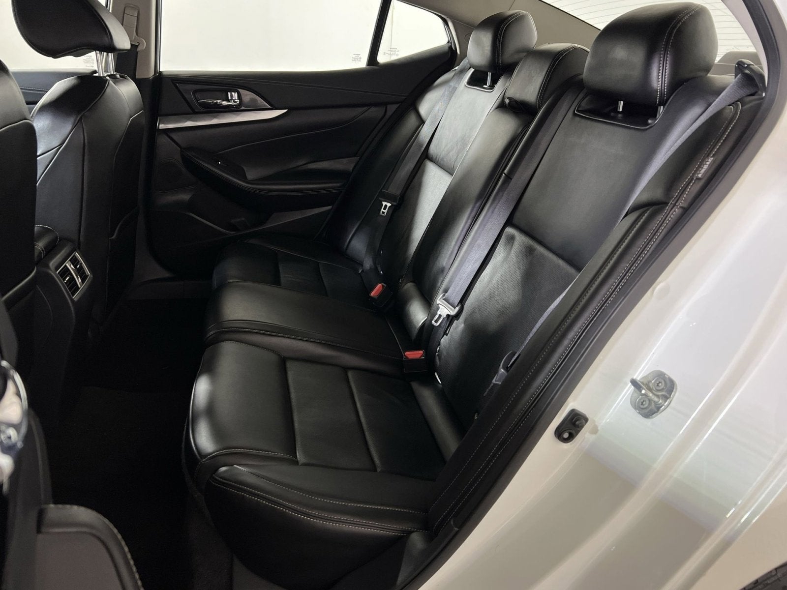 2023 Nissan Maxima SV