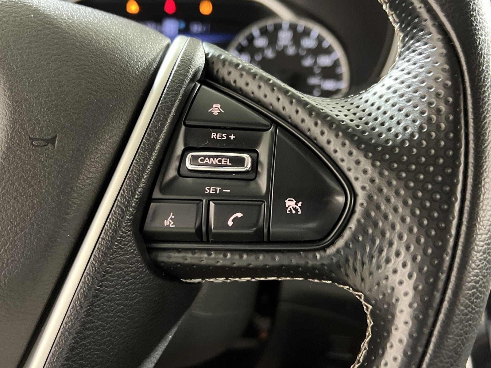 2023 Nissan Maxima SV