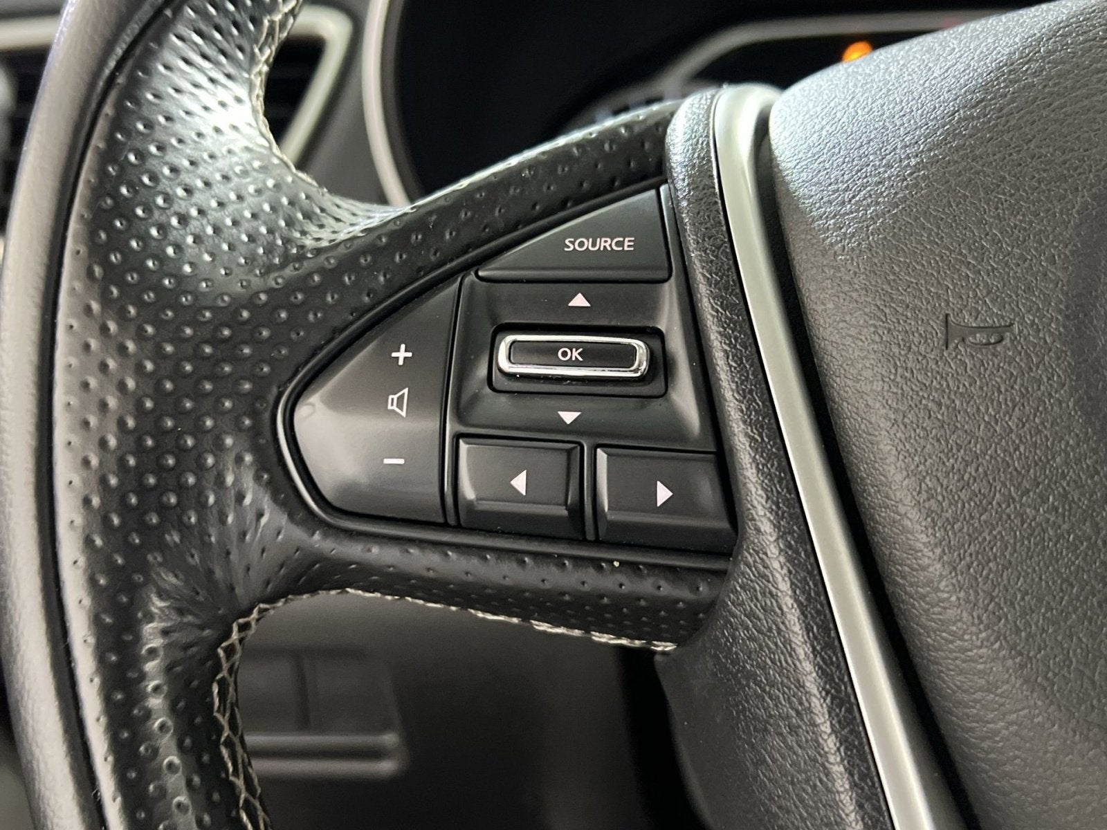 2023 Nissan Maxima SV