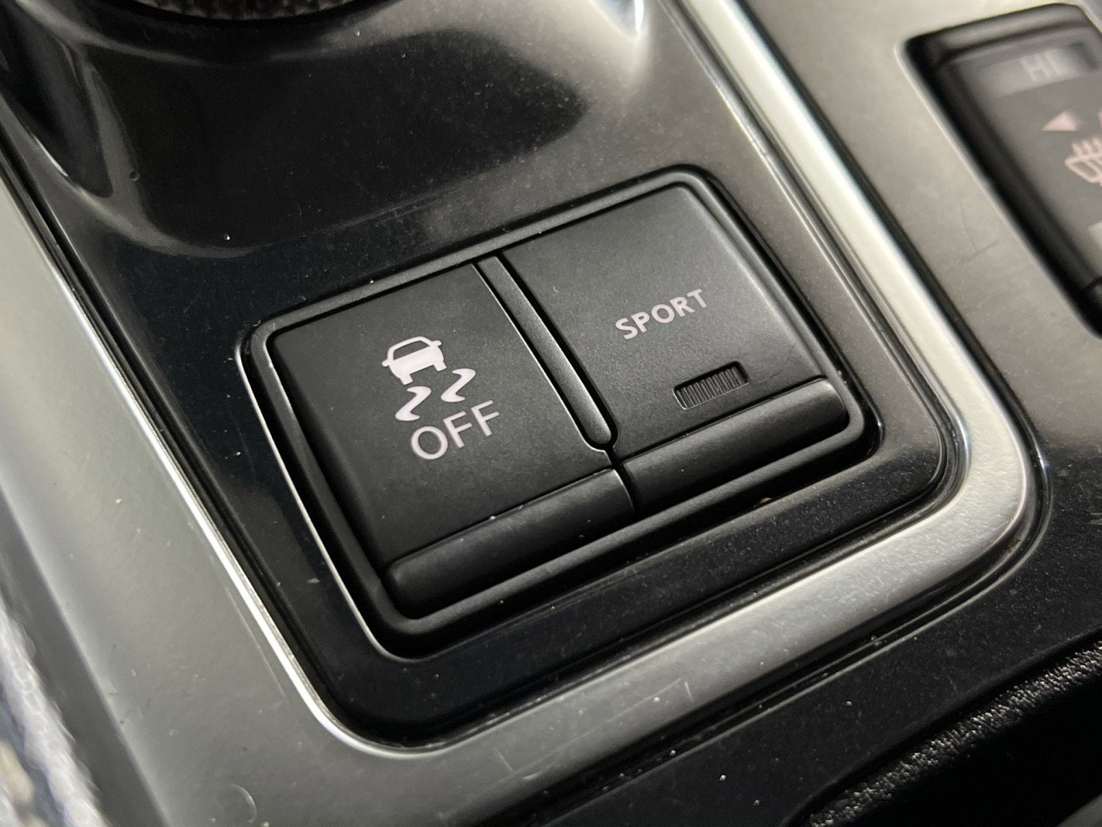 2023 Nissan Maxima SV