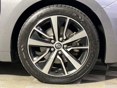 2023 Nissan Maxima SV