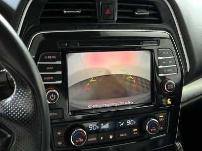 2023 Nissan Maxima SV