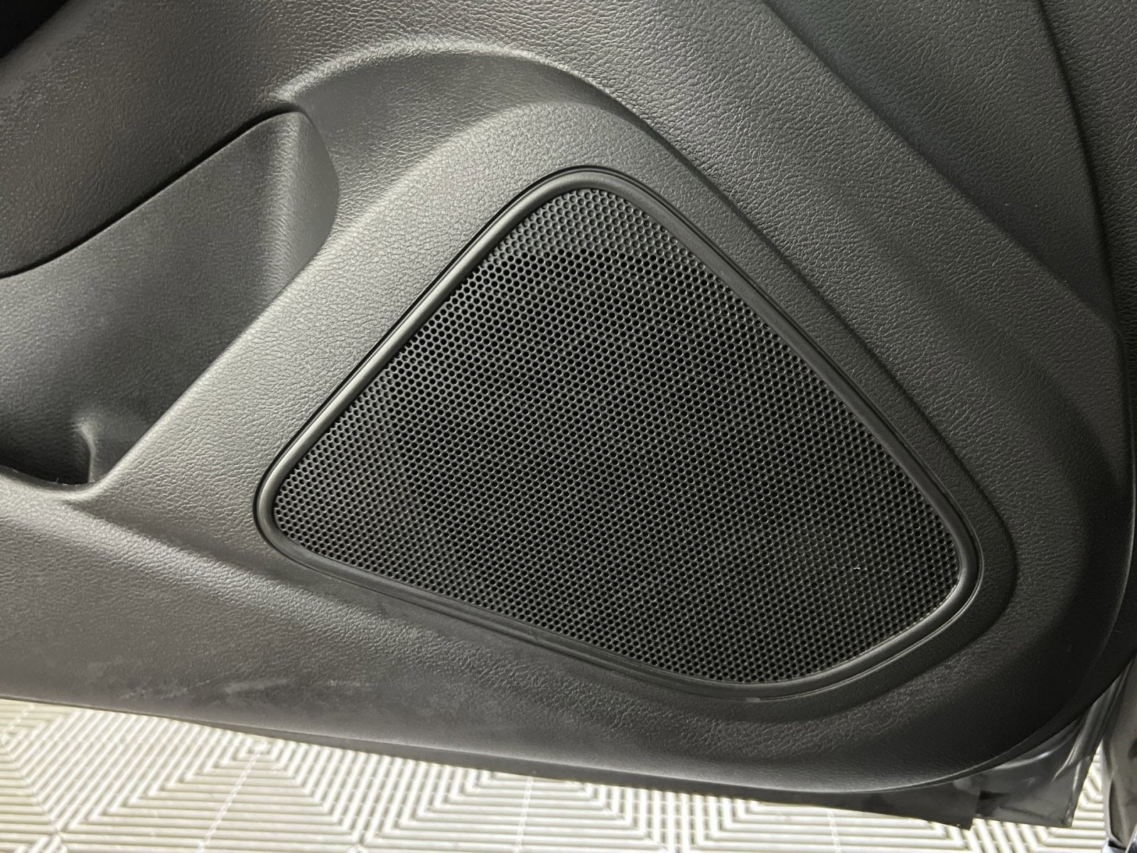 2023 Nissan Maxima SV