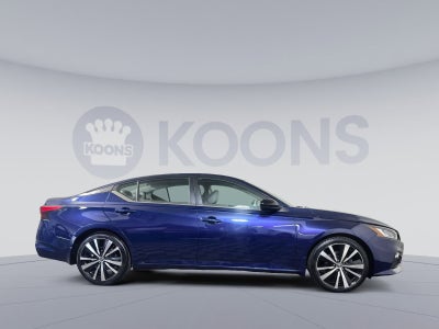 2022 Nissan Altima 2.5 SR