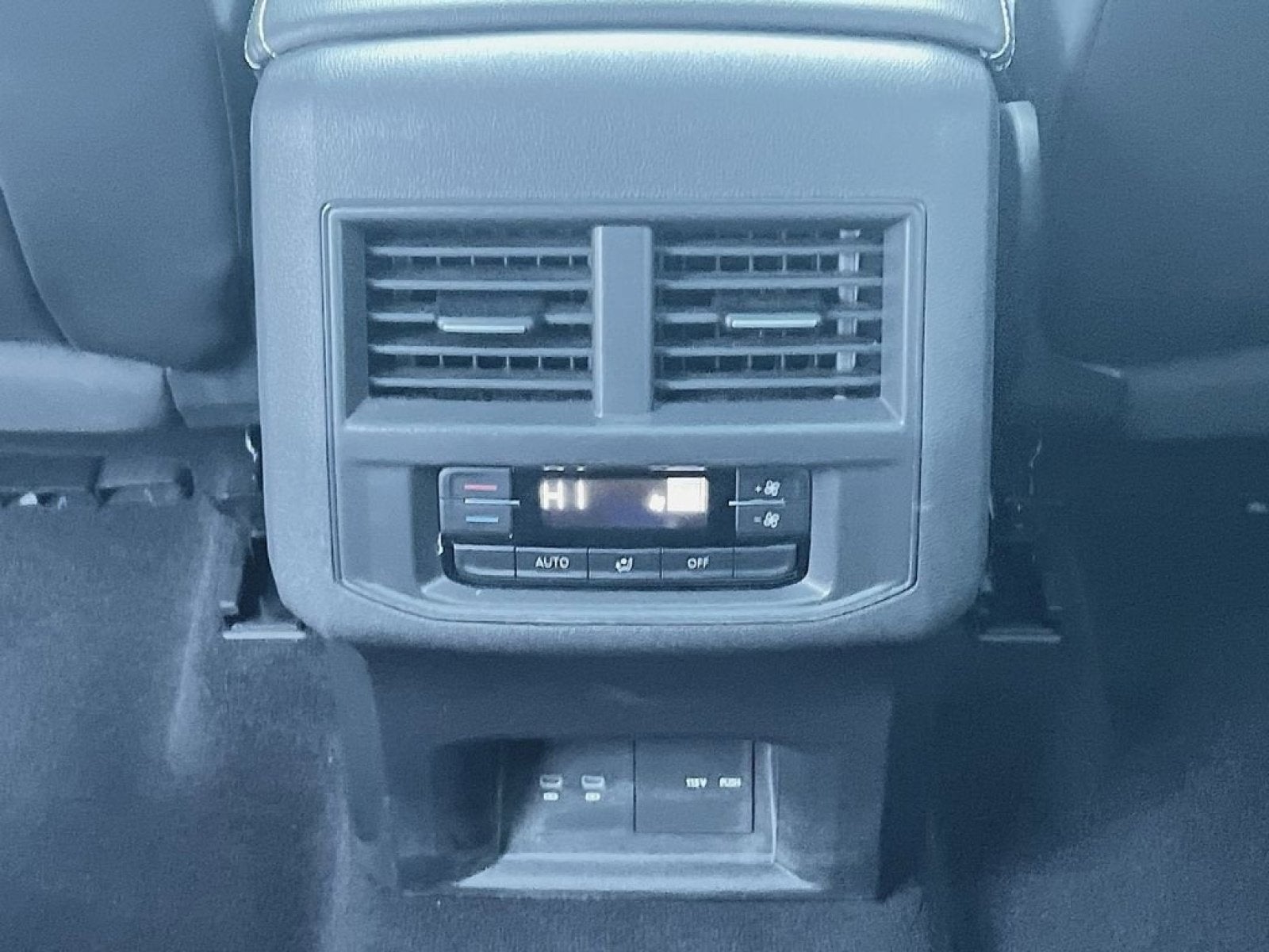 2022 Volkswagen Atlas SEL