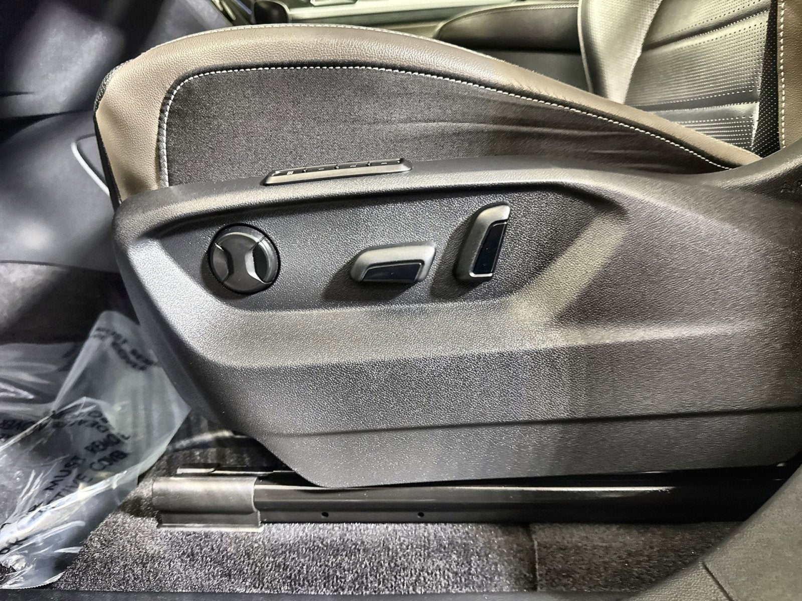 2022 Volkswagen Atlas 3.6L V6 SEL Premium R-Line