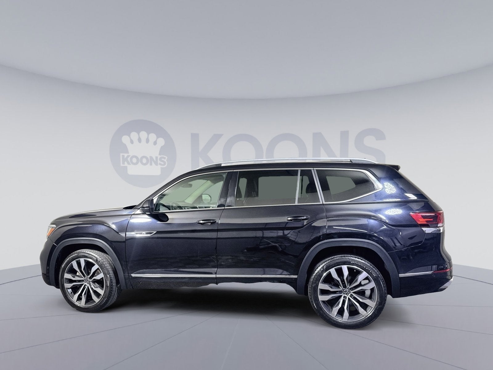 2022 Volkswagen Atlas 3.6L V6 SEL Premium R-Line