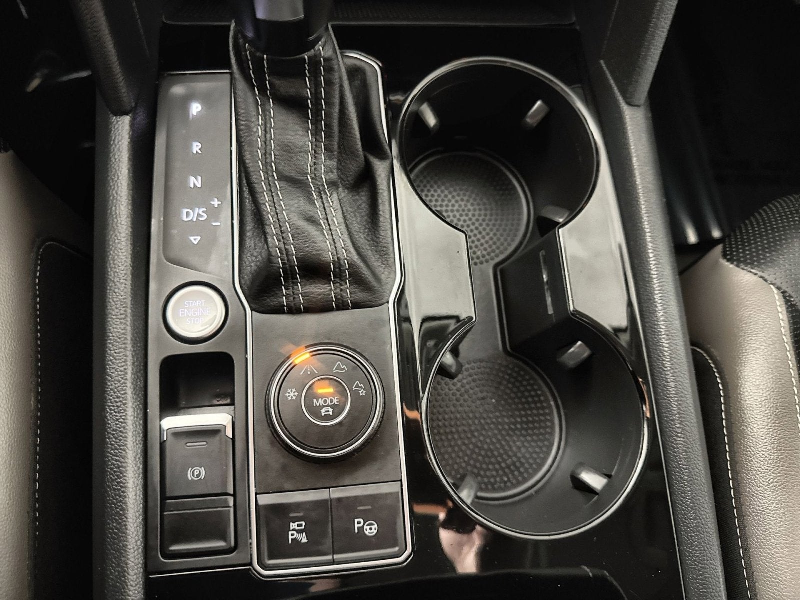 2022 Volkswagen Atlas 3.6L V6 SEL Premium R-Line