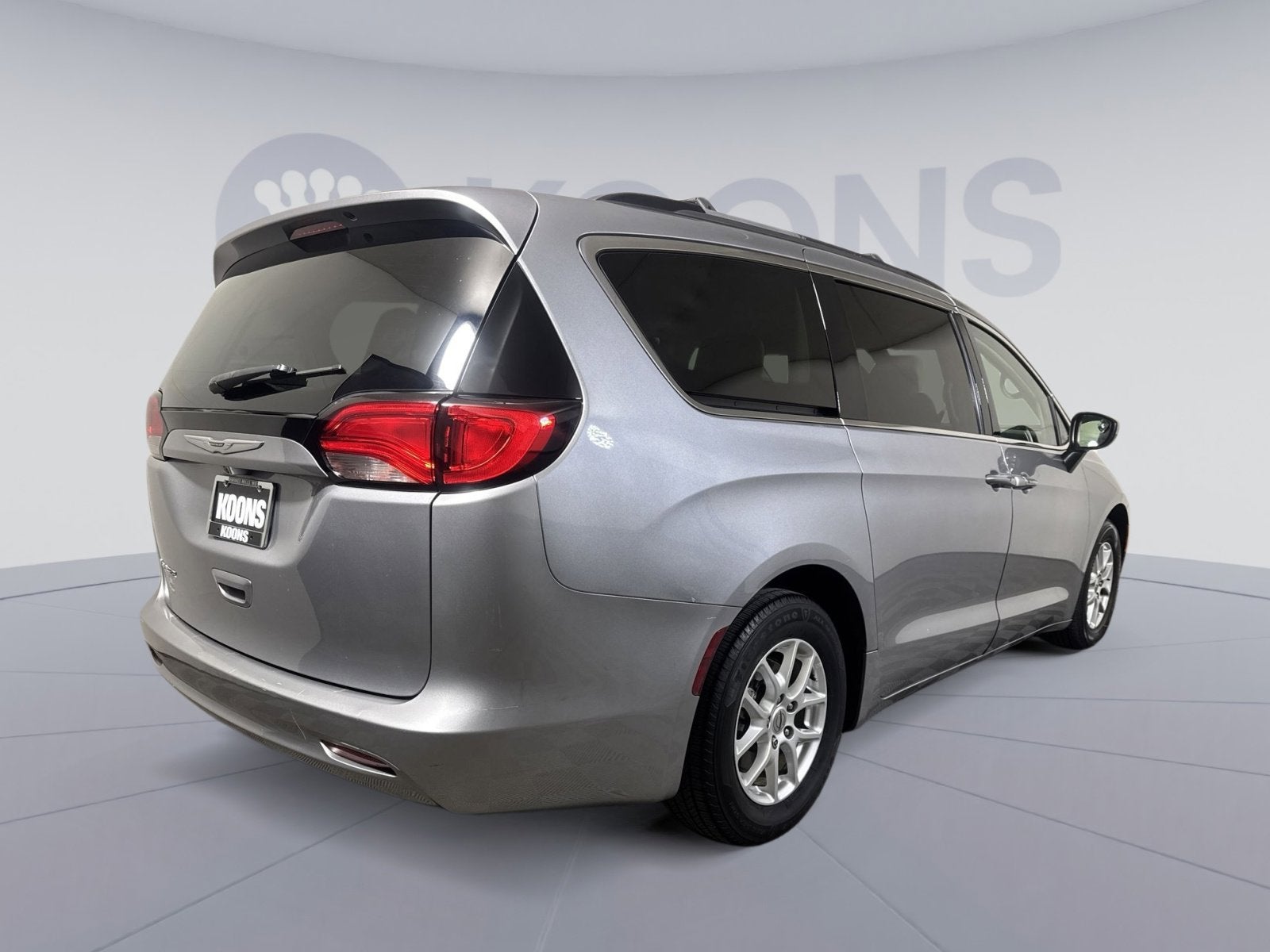 2021 Chrysler Voyager LXI