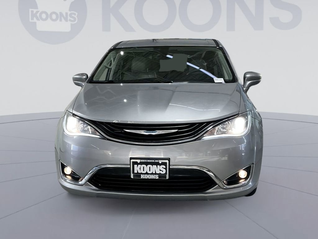 2017 Chrysler Pacifica Hybrid Touring Plus