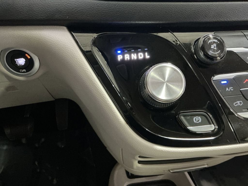 2017 Chrysler Pacifica Hybrid Touring Plus