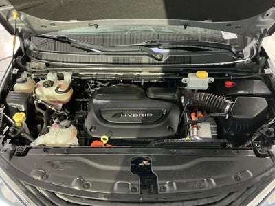 2017 Chrysler Pacifica Hybrid Touring Plus