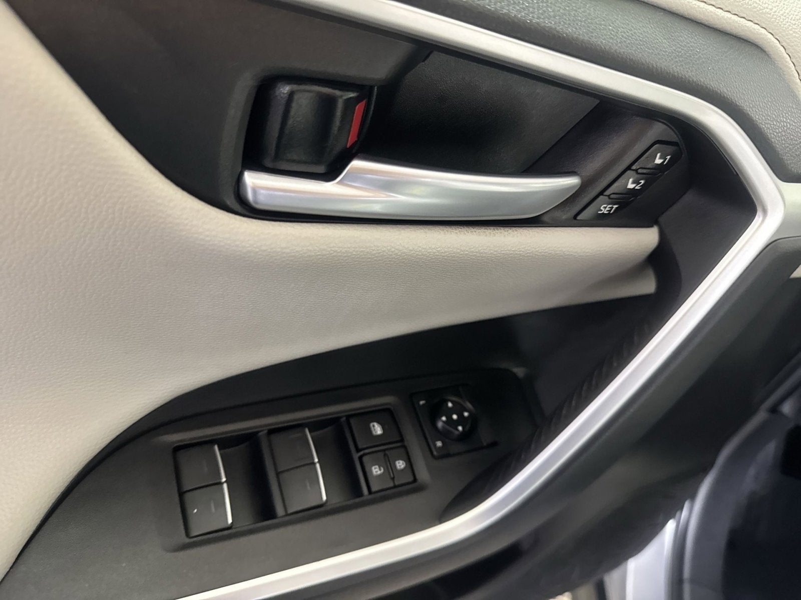 2023 Toyota RAV4 Limited