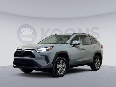 2022 Toyota RAV4 Hybrid XLE