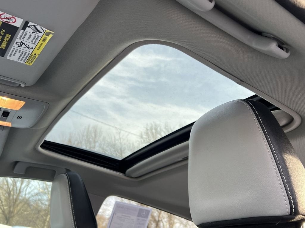 2017 Toyota RAV4 Platinum