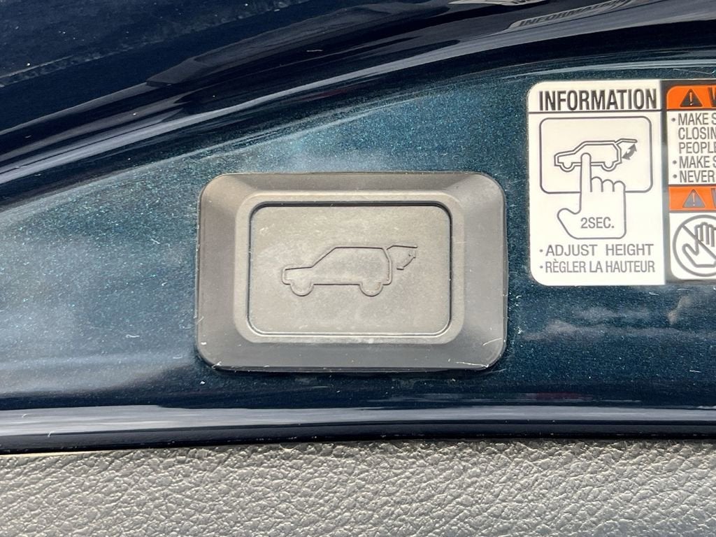 2017 Toyota RAV4 Platinum