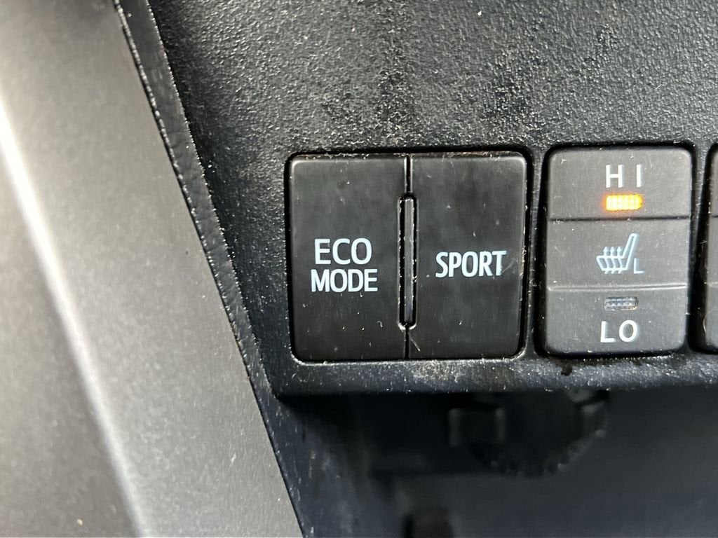 2017 Toyota RAV4 Platinum