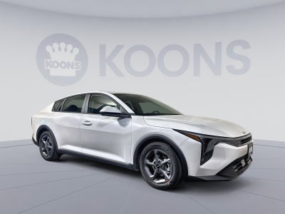 2026 Kia K4 LXS