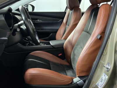 2024 Mazda Mazda3 2.5 Carbon Turbo