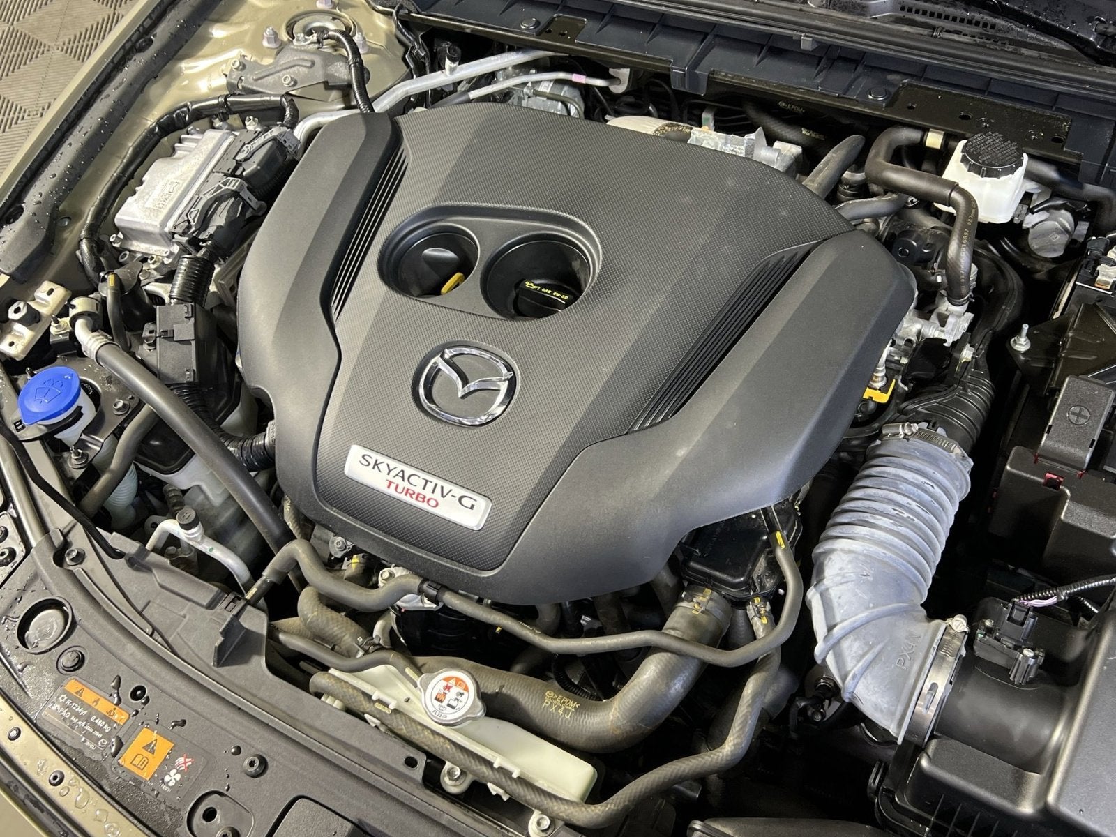 2024 Mazda Mazda3 2.5 Carbon Turbo