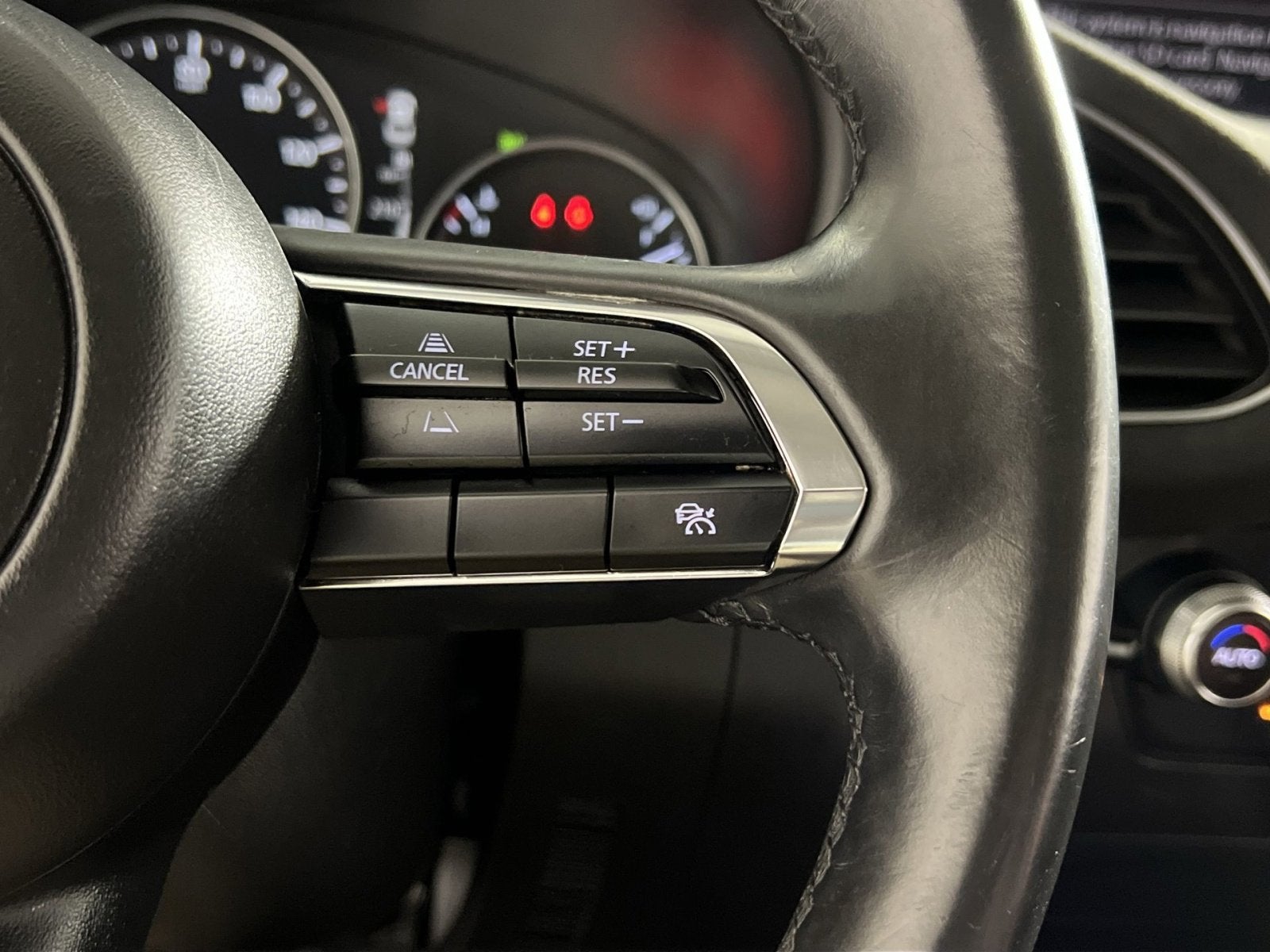 2024 Mazda Mazda3 2.5 Carbon Turbo