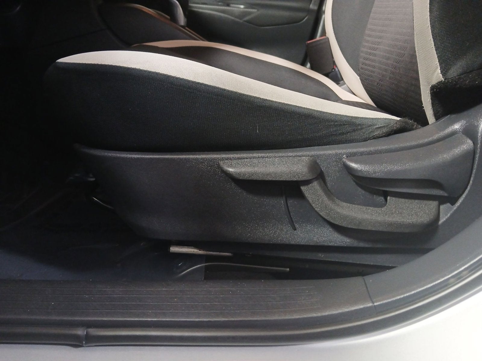 2021 Nissan Versa 1.6 SV