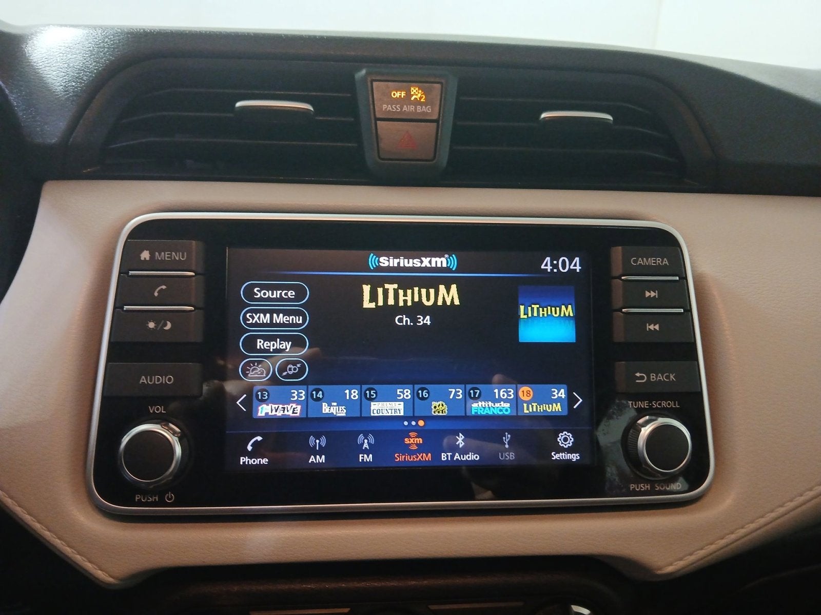 2021 Nissan Versa 1.6 SV