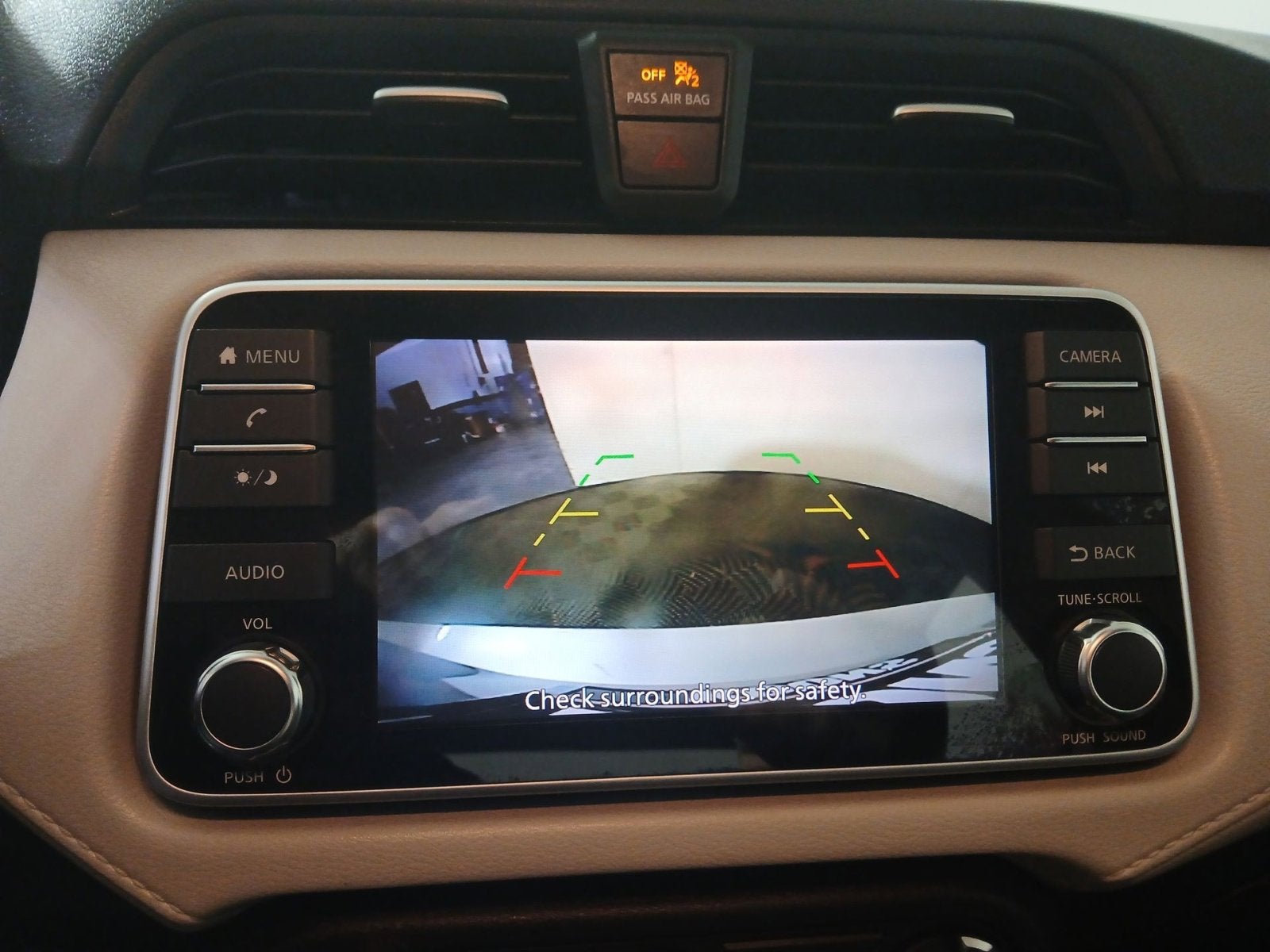 2021 Nissan Versa 1.6 SV