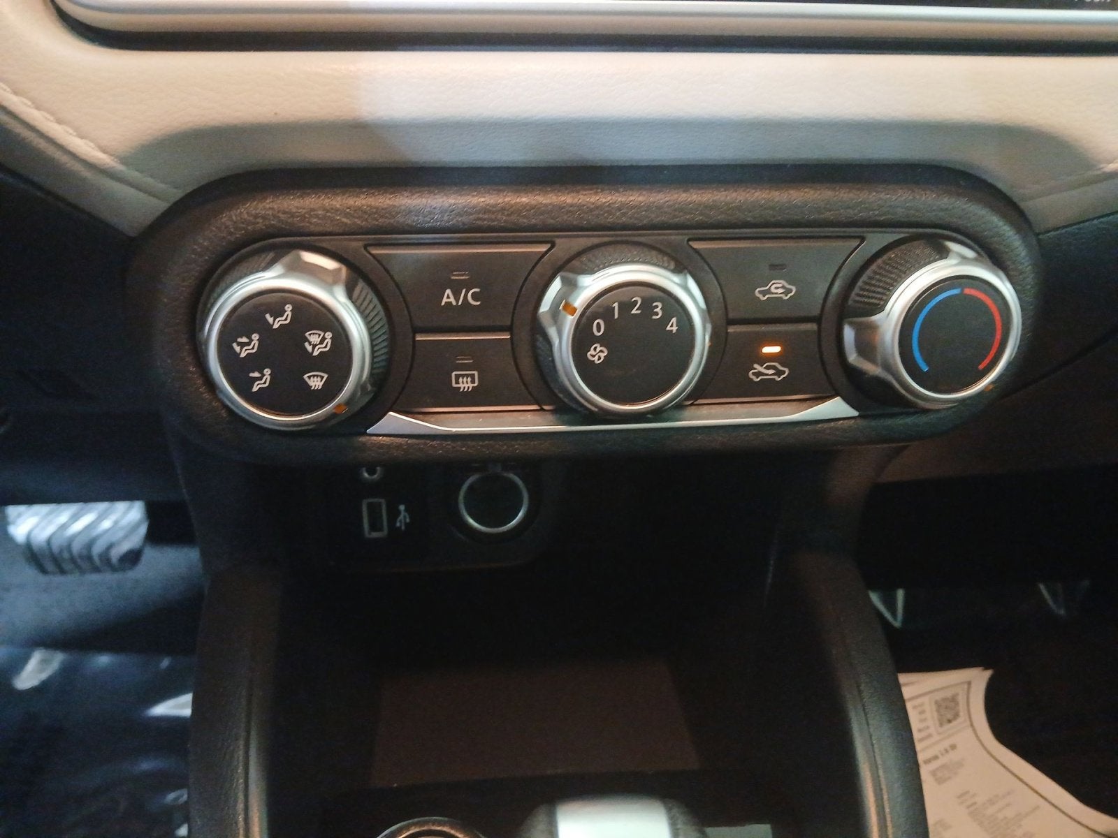 2021 Nissan Versa 1.6 SV