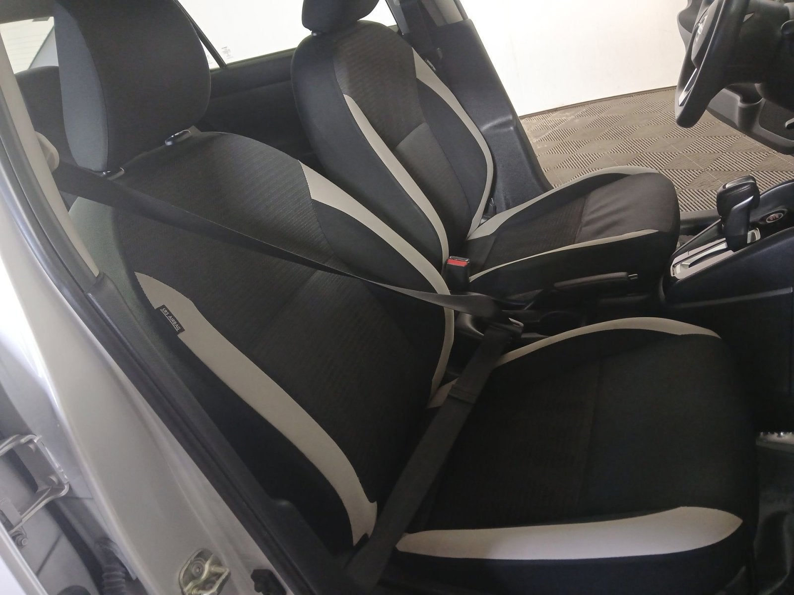 2021 Nissan Versa 1.6 SV