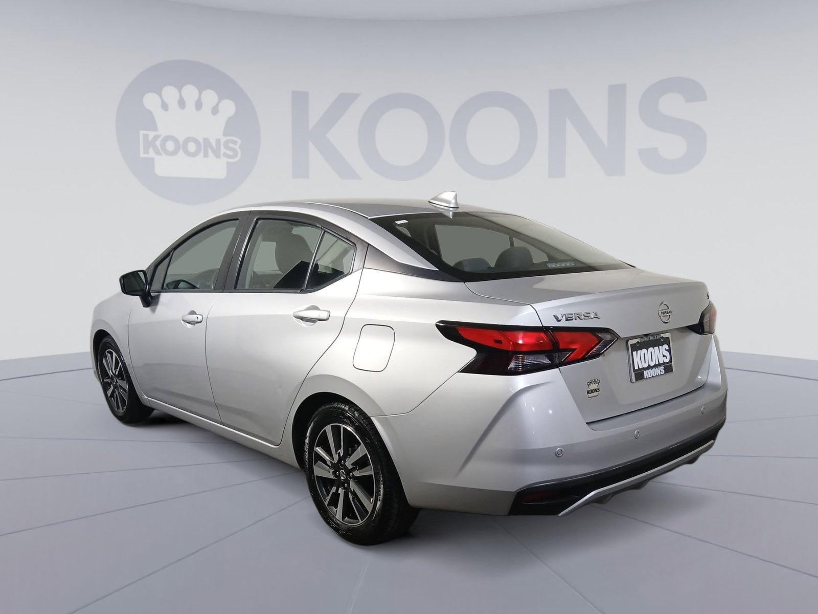 2021 Nissan Versa 1.6 SV