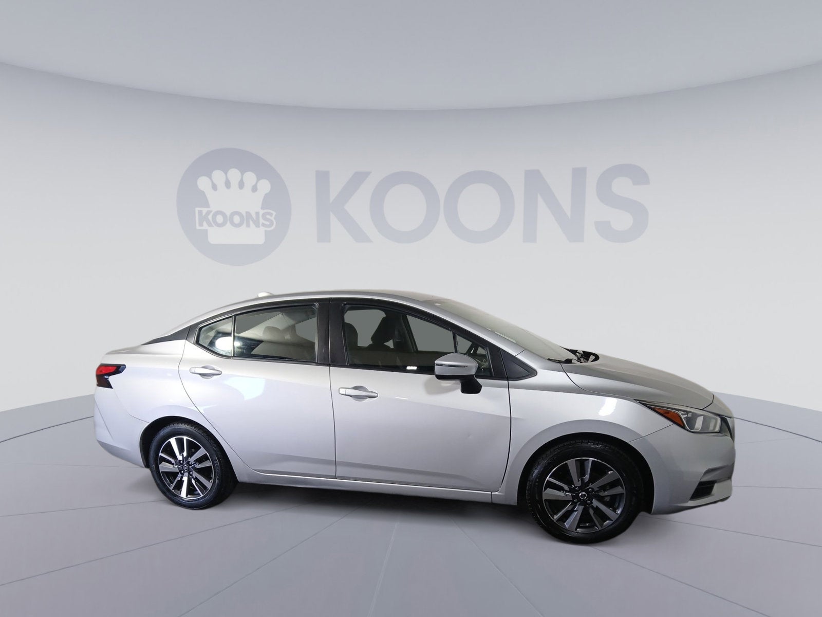 2021 Nissan Versa 1.6 SV