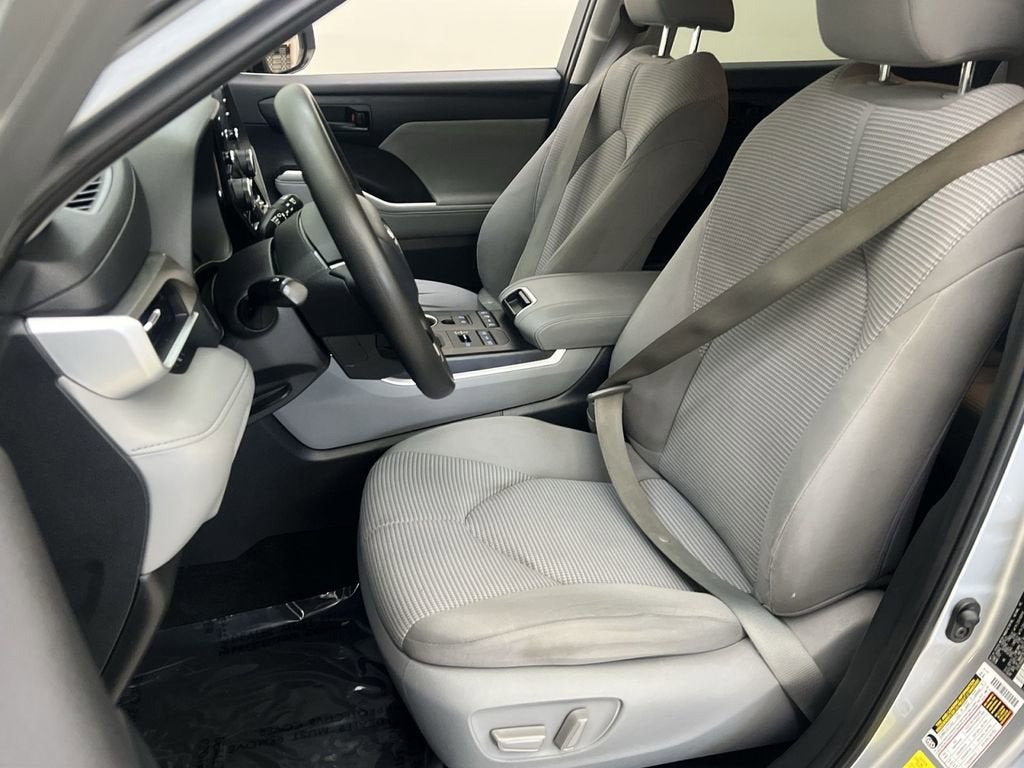 2020 Toyota Highlander L