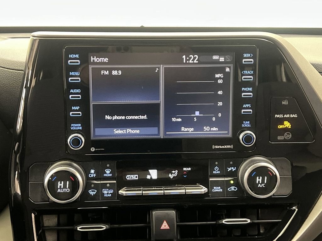 2020 Toyota Highlander L