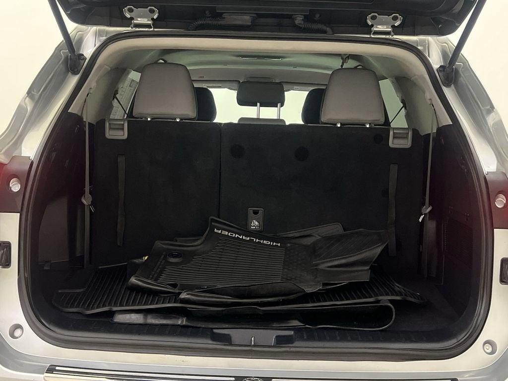 2020 Toyota Highlander L