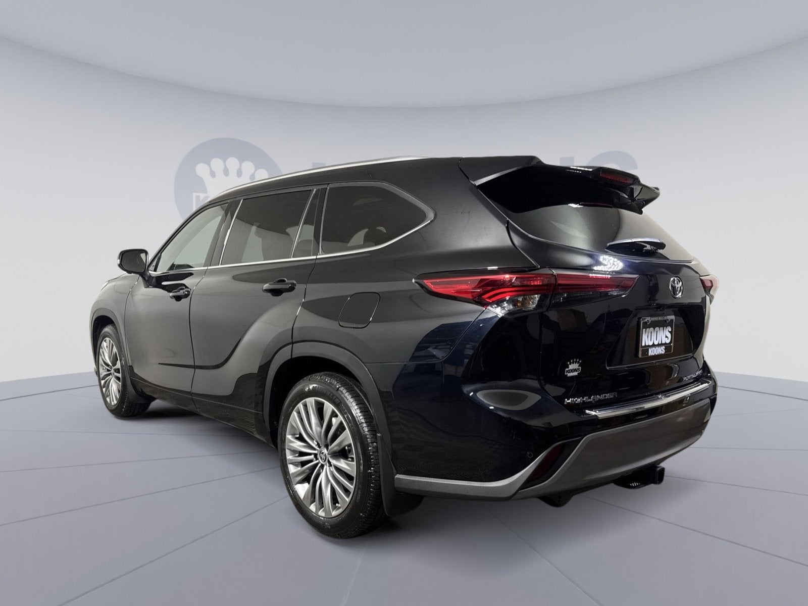 2023 Toyota Highlander Platinum