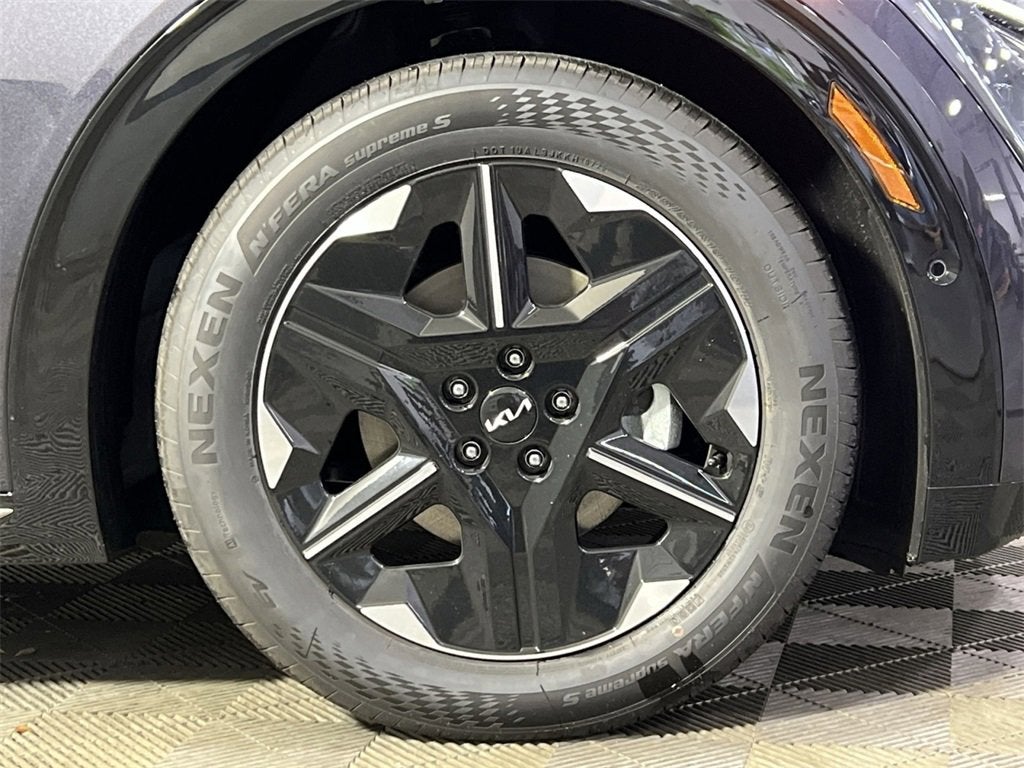 2025 Kia EV6 Wind