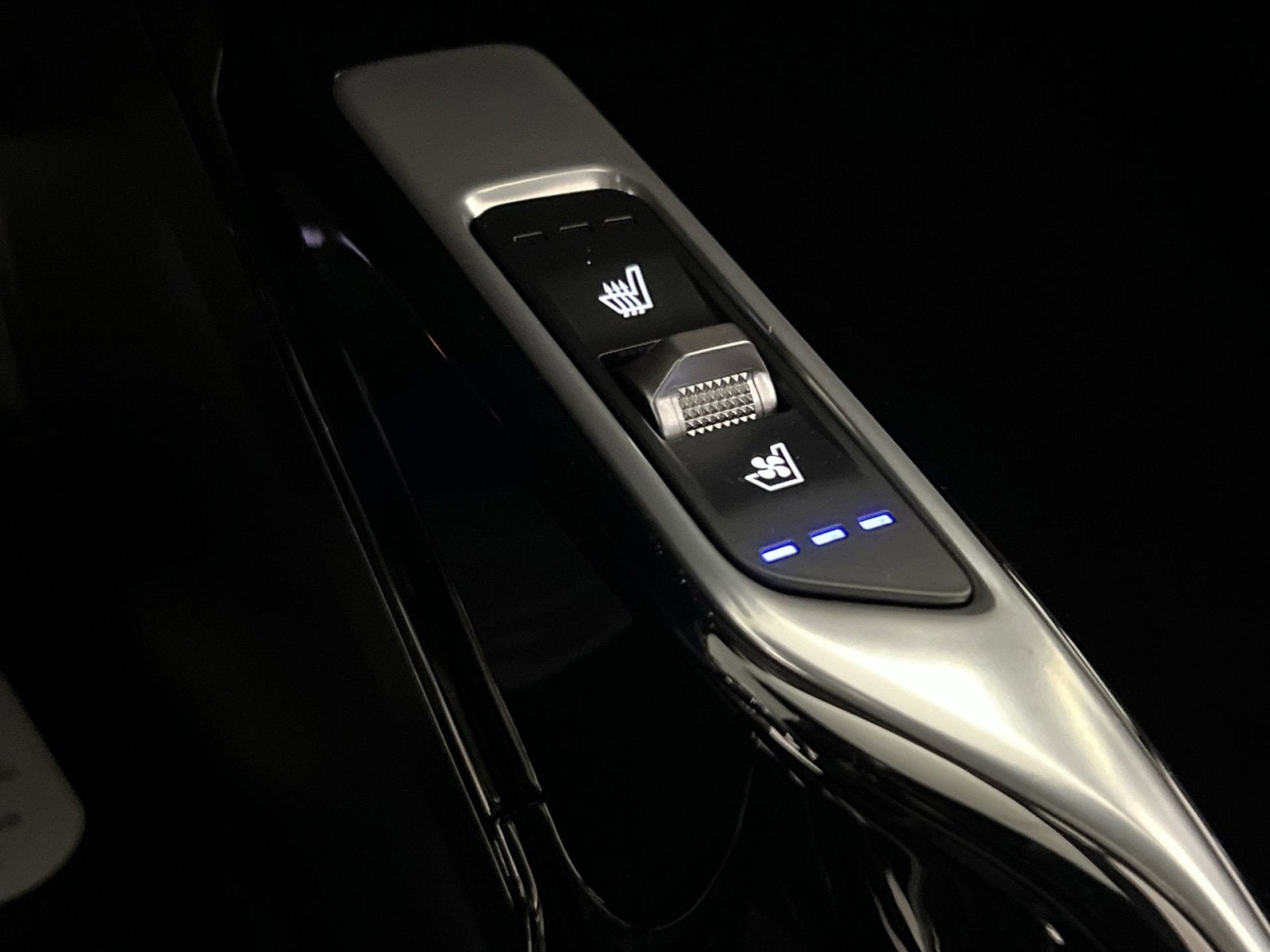 2026 Kia Sorento X-Pro SX Prestige