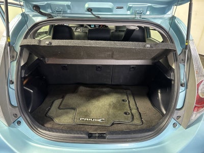 2014 Toyota Prius c Three