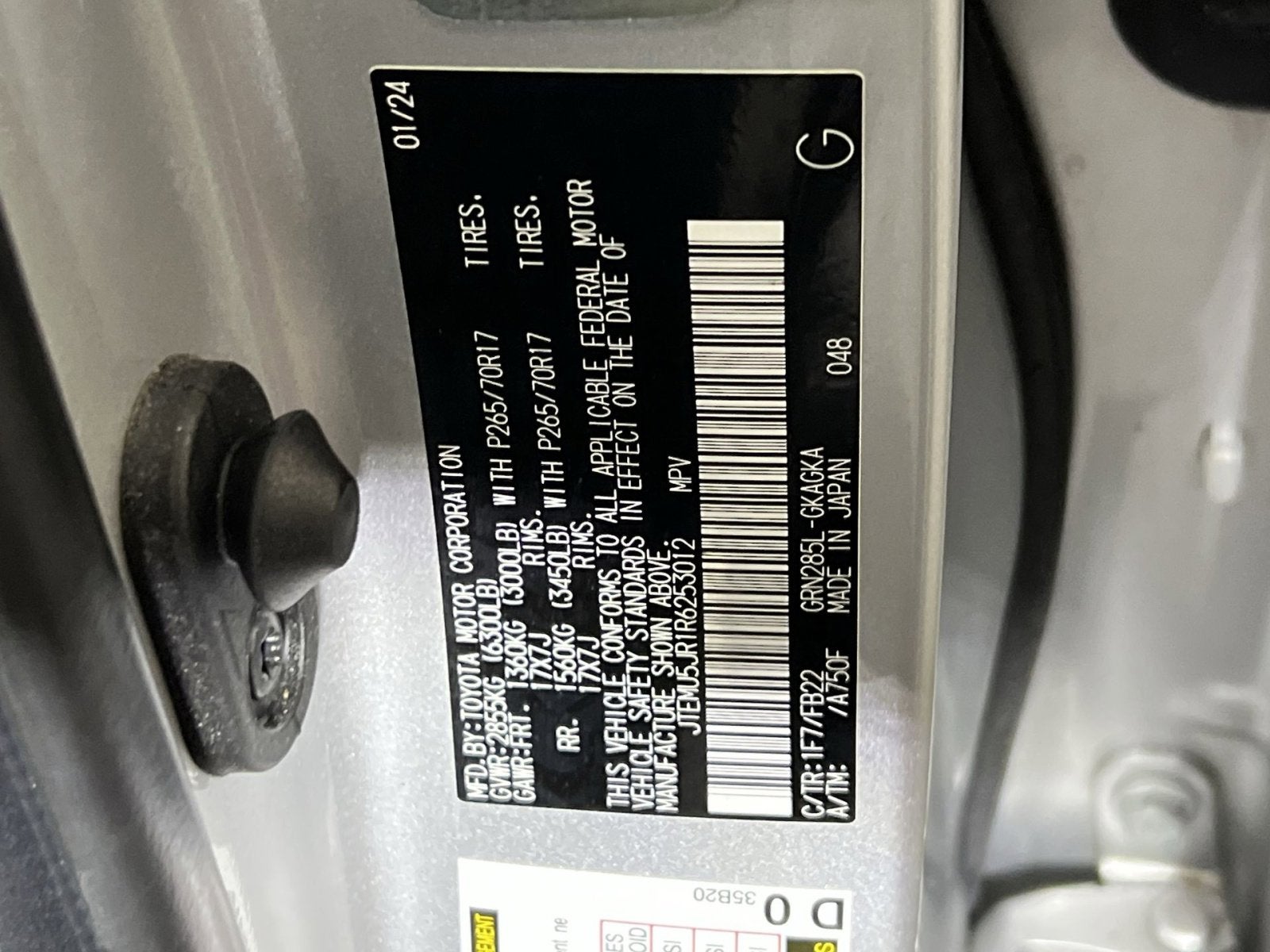 2024 Toyota 4Runner SR5