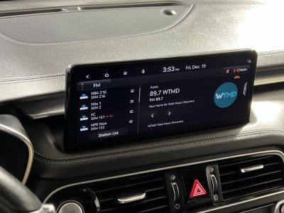 2023 Genesis G70 2.0T