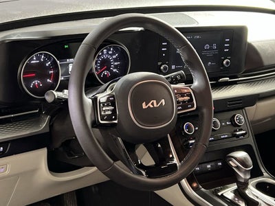 2024 Kia Carnival LX