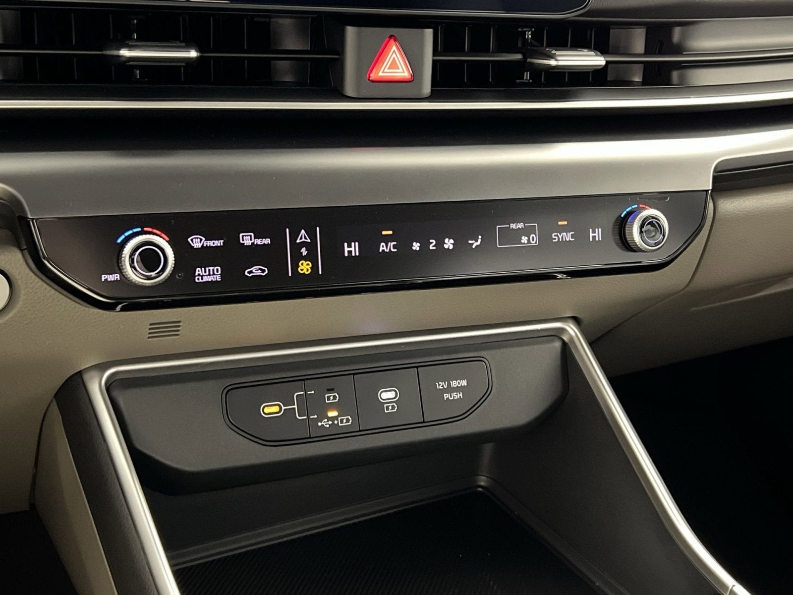 2026 Kia Carnival LXS