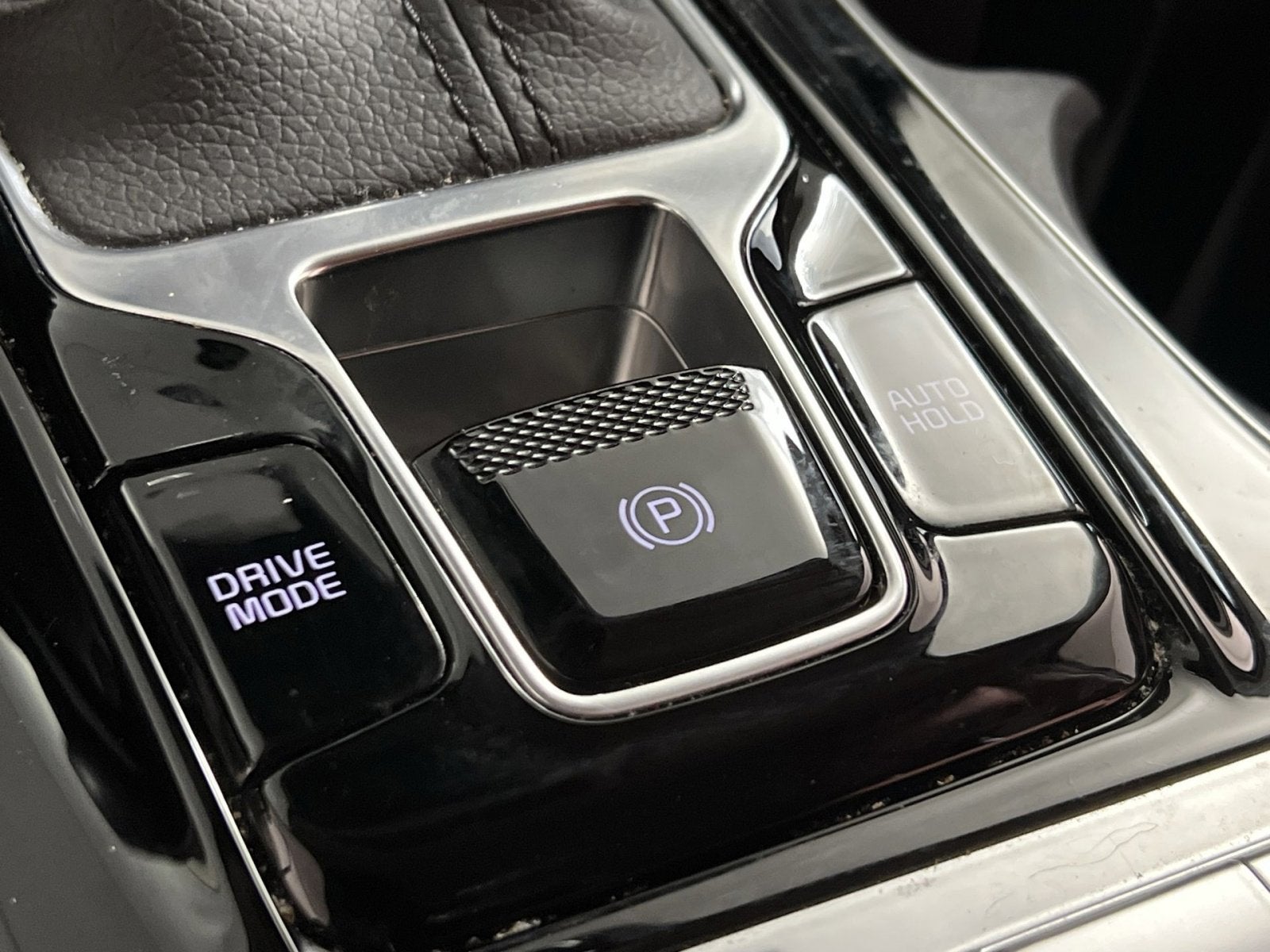 2024 Kia Carnival SX